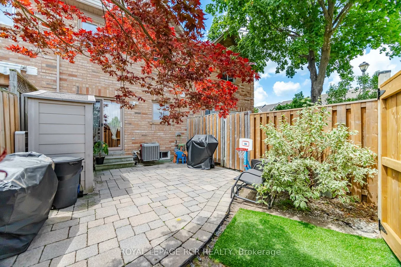 31, Alderbrook, Bolton North, Caledon