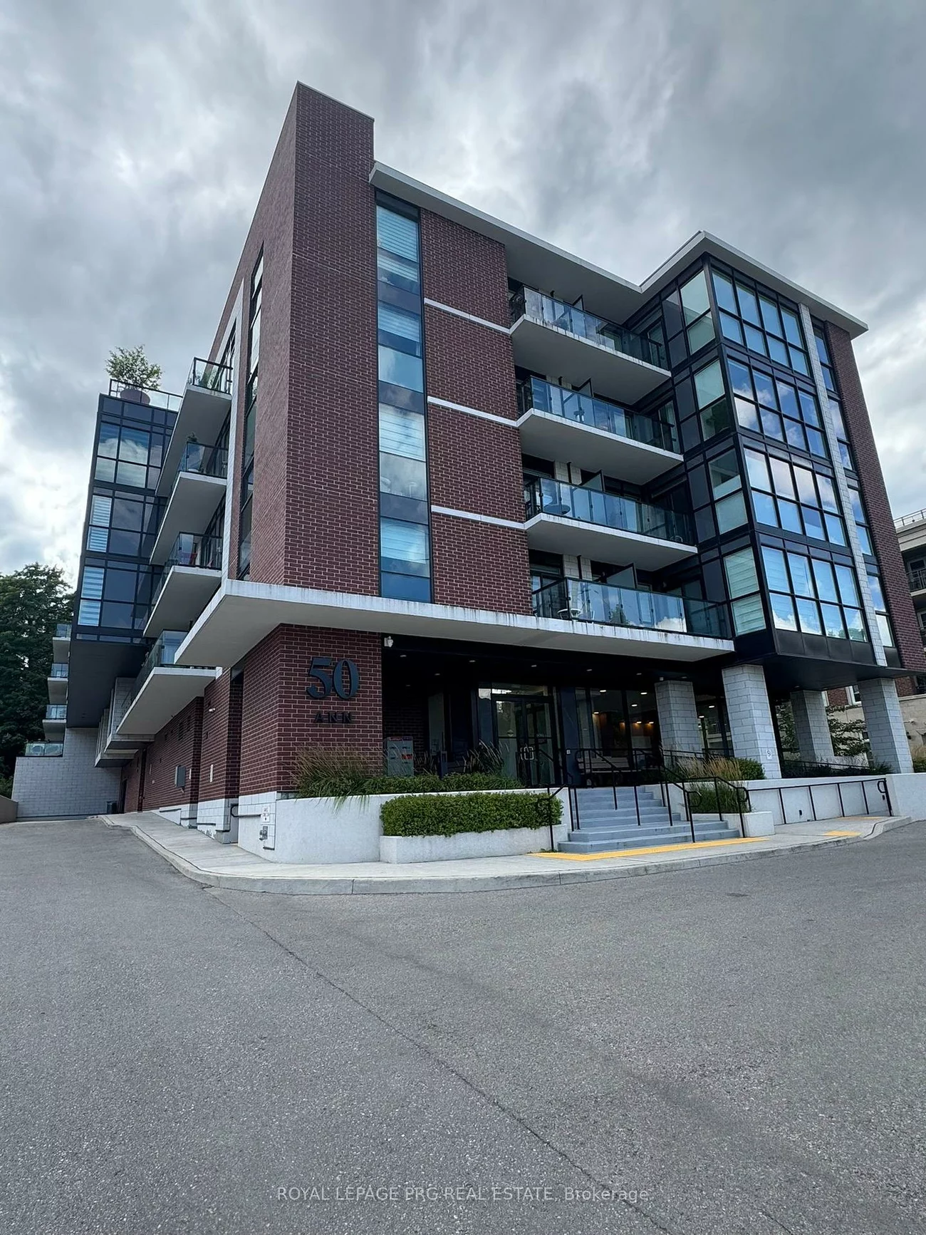 50, Ann, Bolton West, Caledon