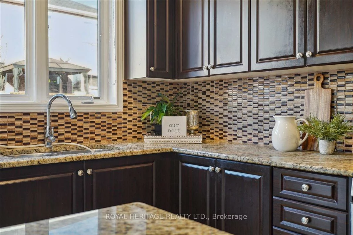 166, Olive, Holland Landing, East Gwillimbury