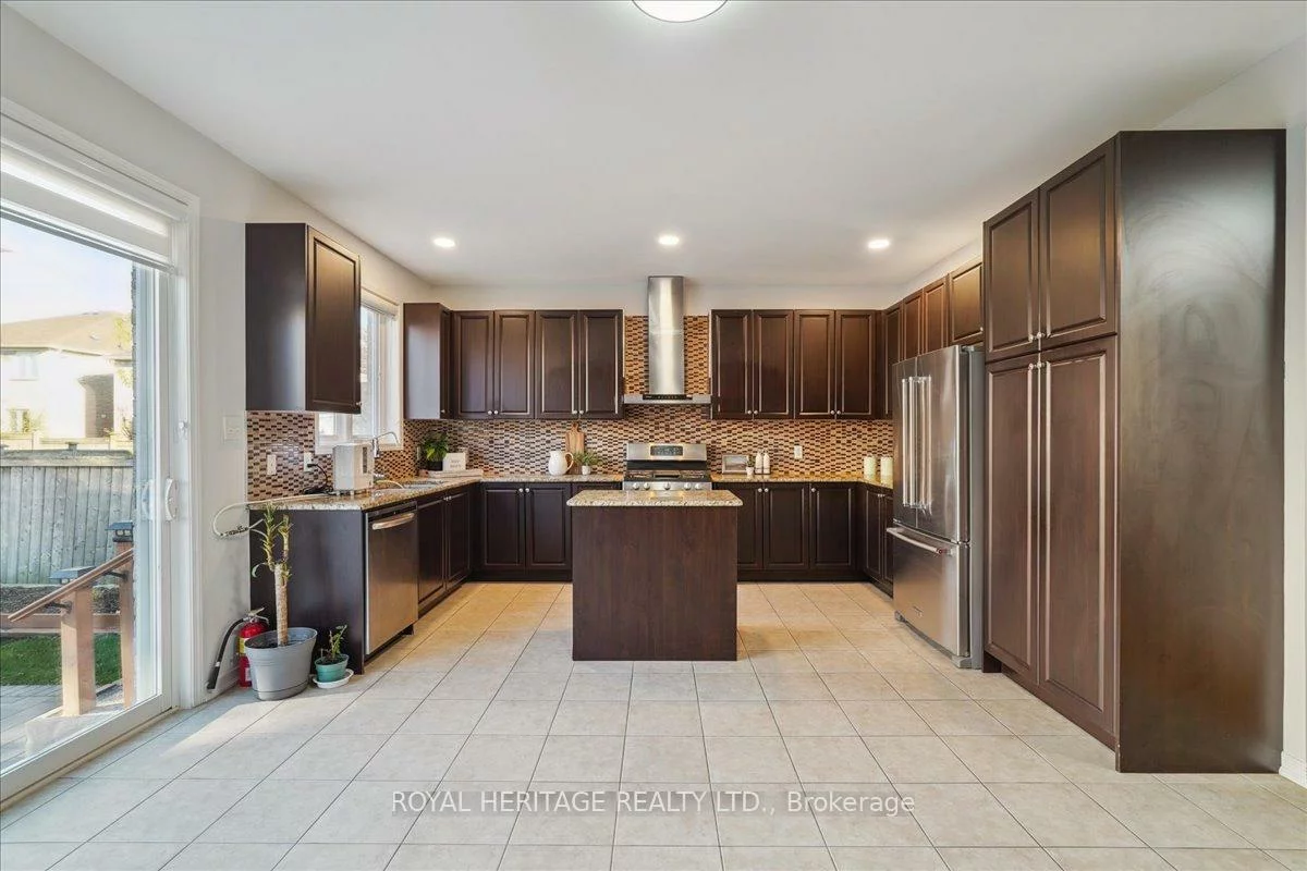 166, Olive, Holland Landing, East Gwillimbury