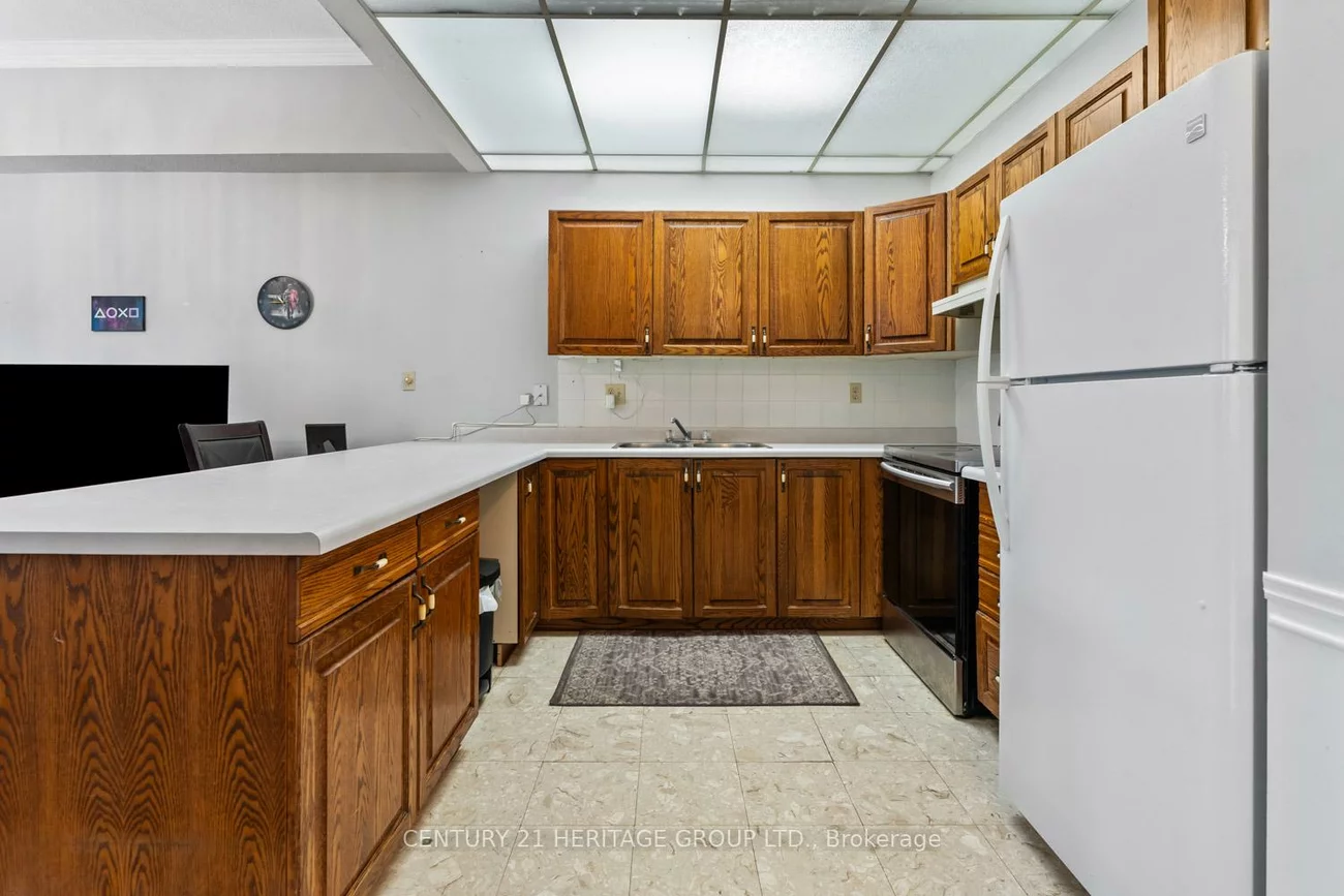 166, Olive, Holland Landing, East Gwillimbury