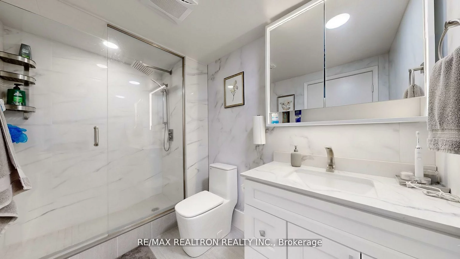 166, Olive, Holland Landing, East Gwillimbury