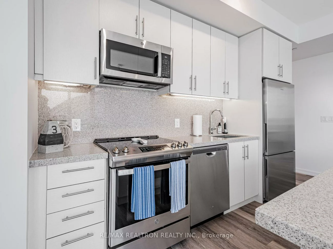 241, Sea Ray, Rural Innisfil, Innisfil