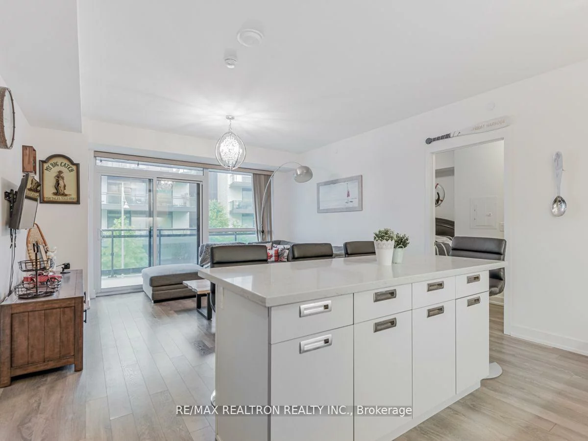 301, Sea Ray, Rural Innisfil, Innisfil
