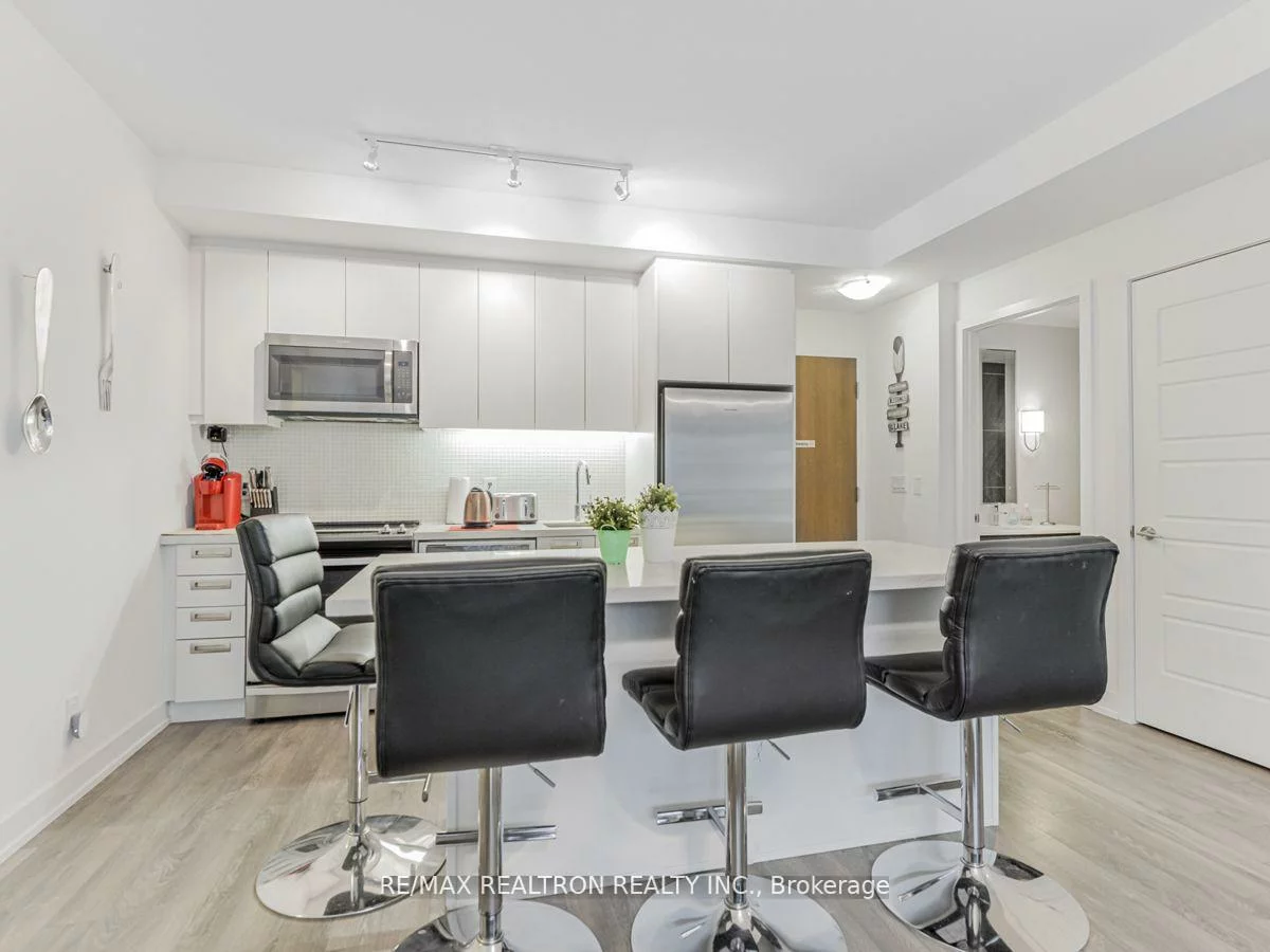 301, Sea Ray, Rural Innisfil, Innisfil