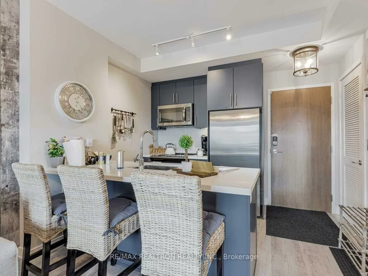 301, Sea Ray, Rural Innisfil, Innisfil