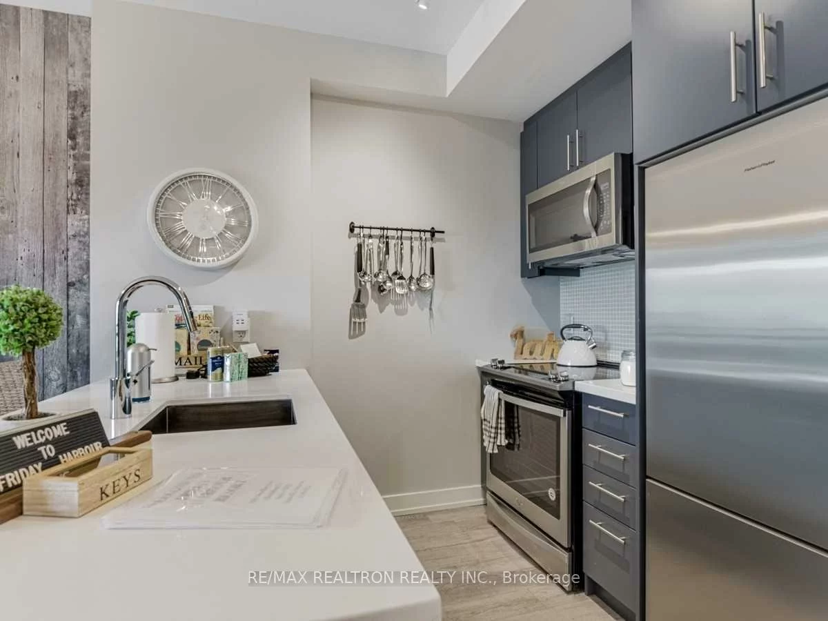 301, Sea Ray, Rural Innisfil, Innisfil