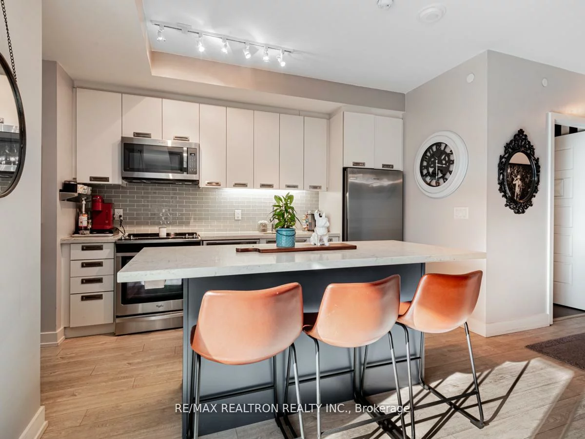 301, Sea Ray, Rural Innisfil, Innisfil