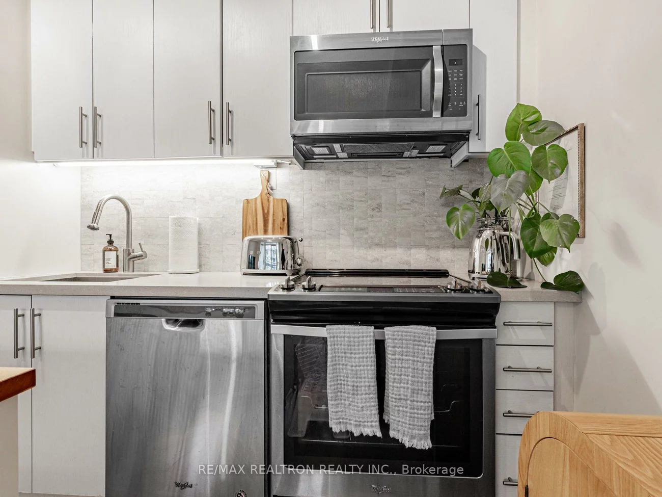 241, Sea Ray, Rural Innisfil, Innisfil