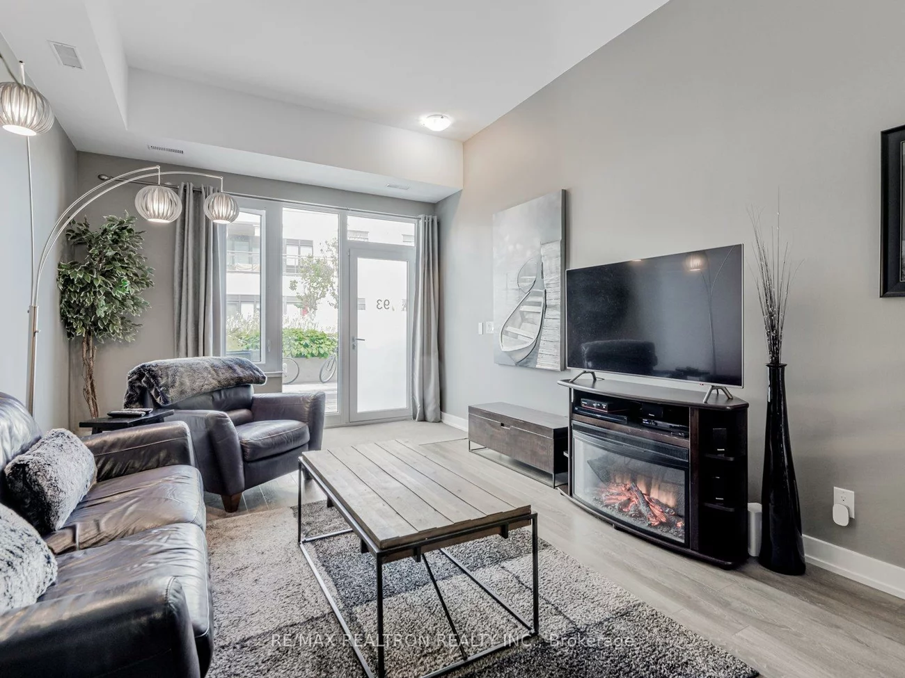 303, Broward, Rural Innisfil, Innisfil