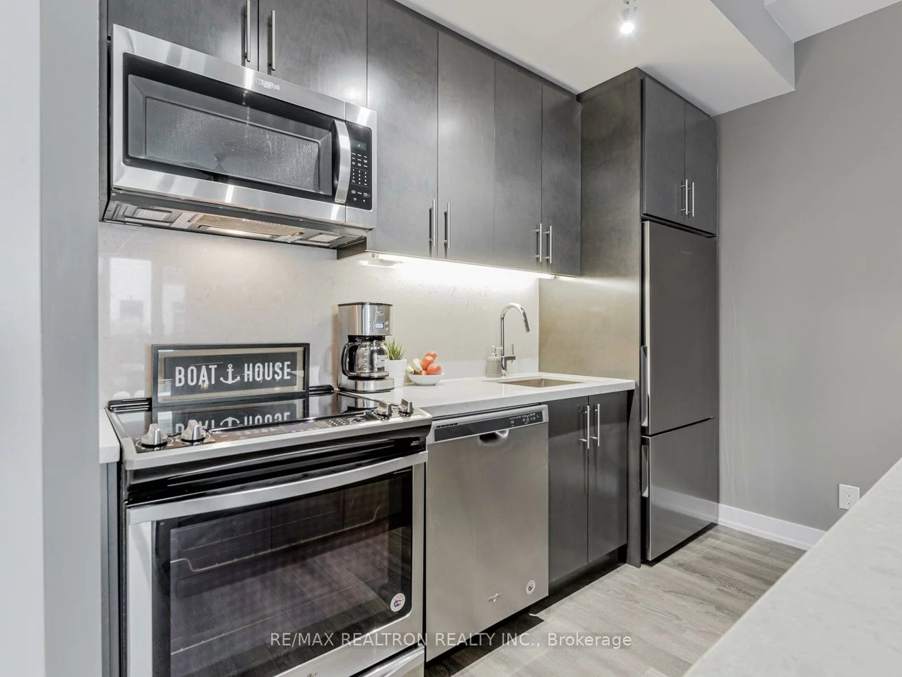 303, Broward, Rural Innisfil, Innisfil