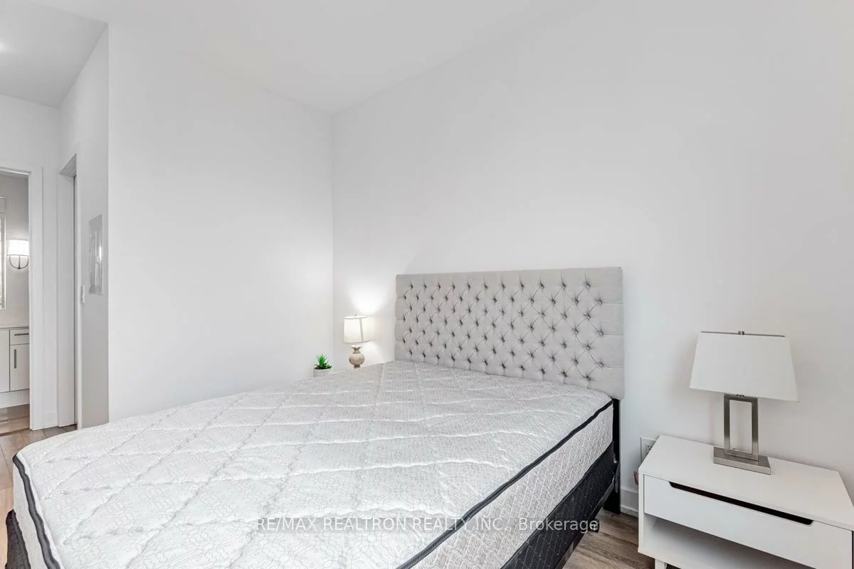 301, Sea Ray, Rural Innisfil, Innisfil