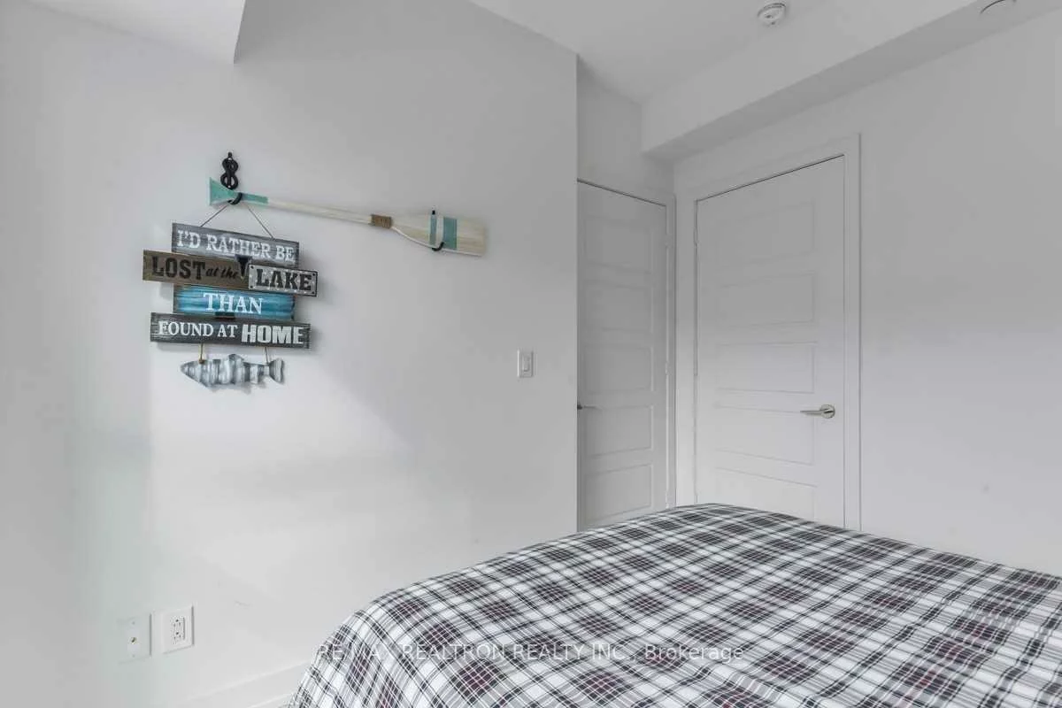 301, Sea Ray, Rural Innisfil, Innisfil