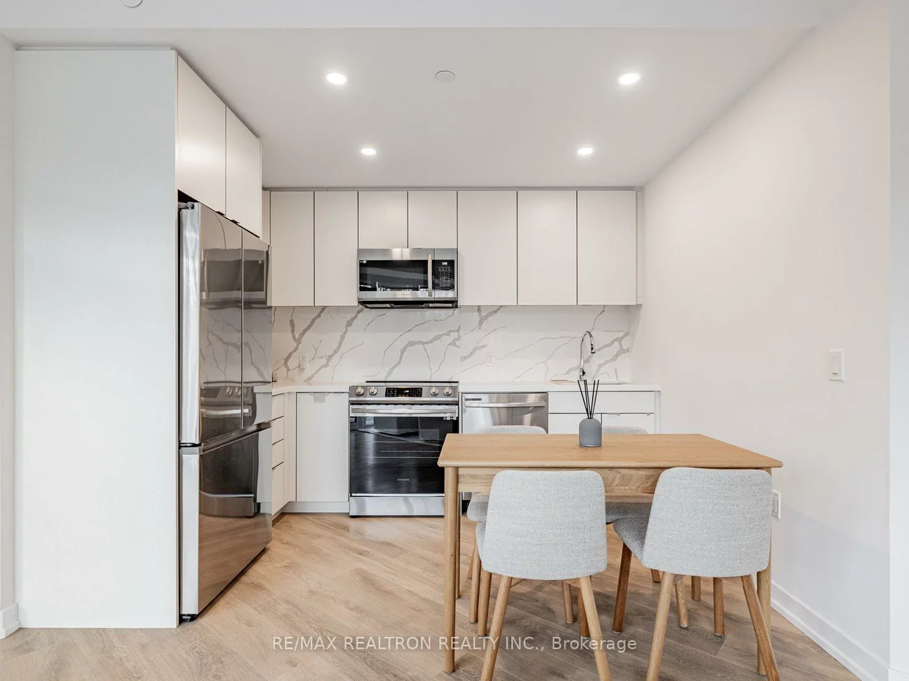 415, Sea Ray, Rural Innisfil, Innisfil