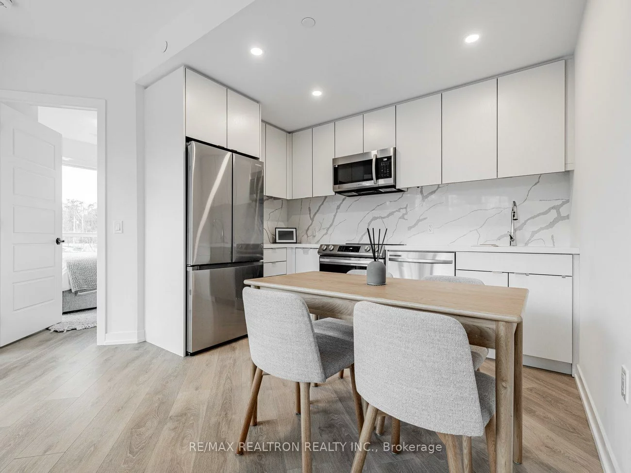 415, Sea Ray, Rural Innisfil, Innisfil