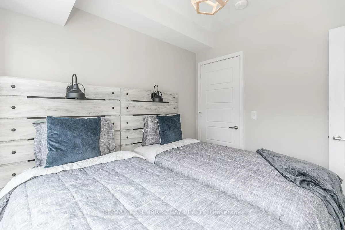 333, Sea Ray, Rural Innisfil, Innisfil