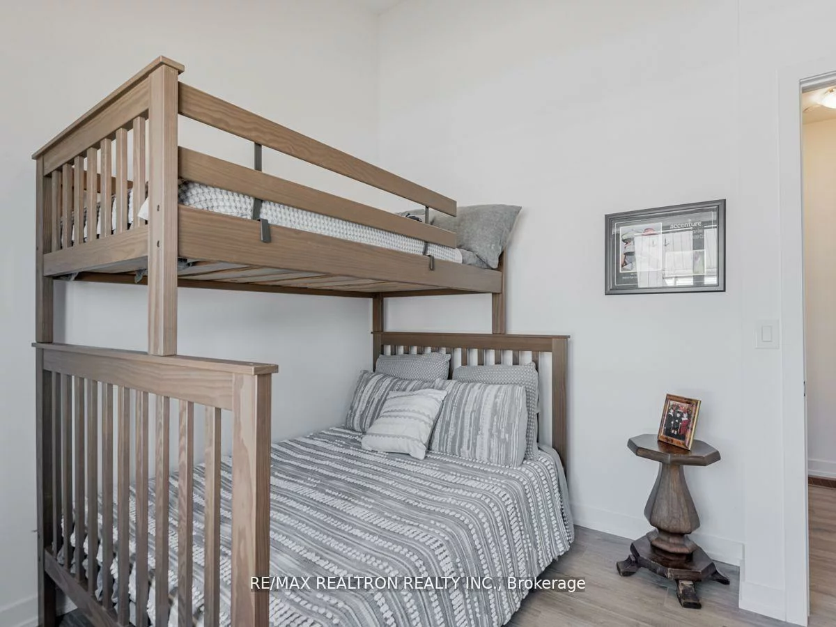 247, Broward, Rural Innisfil, Innisfil