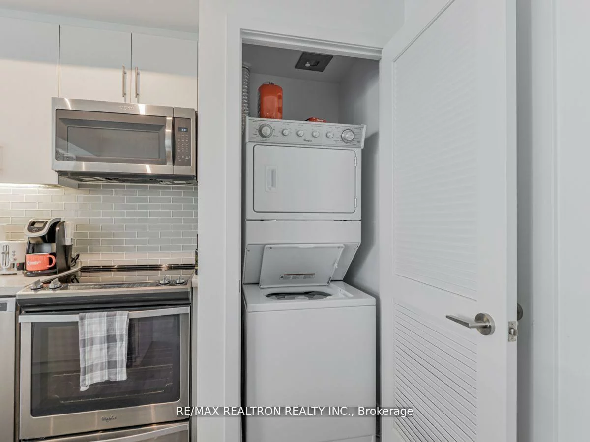 247, Broward, Rural Innisfil, Innisfil