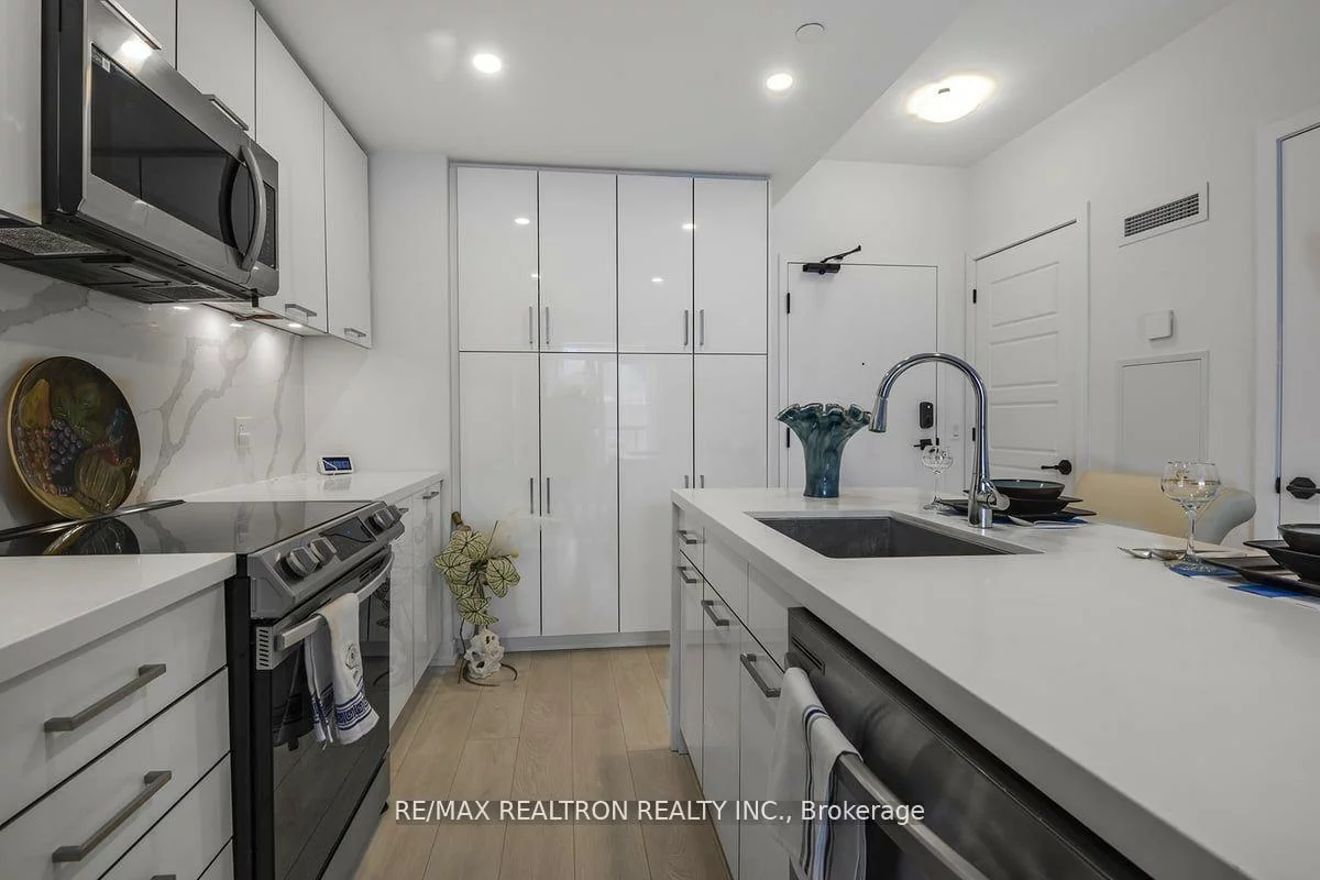 415, Sea Ray, Rural Innisfil, Innisfil