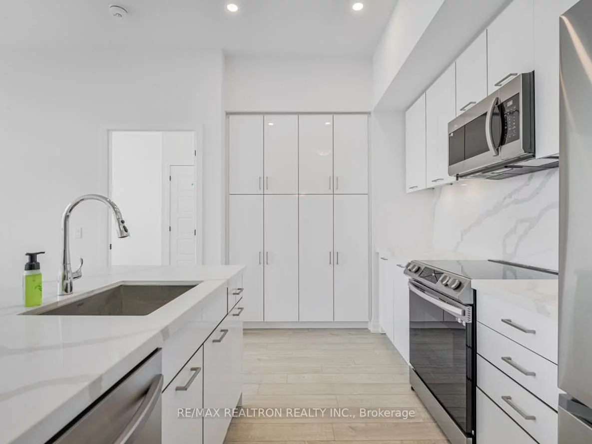 415, Sea Ray, Rural Innisfil, Innisfil