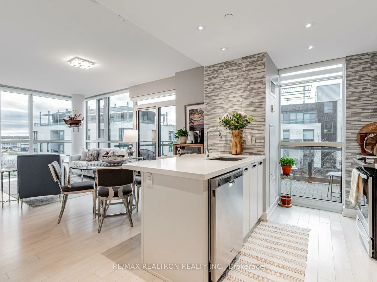 301, Sea Ray, Rural Innisfil, Innisfil