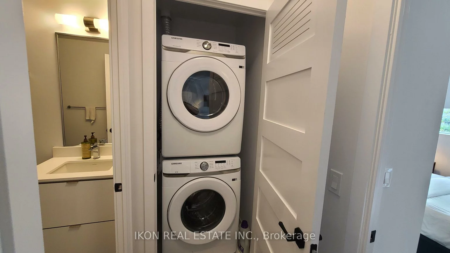 415, Sea Ray, Rural Innisfil, Innisfil