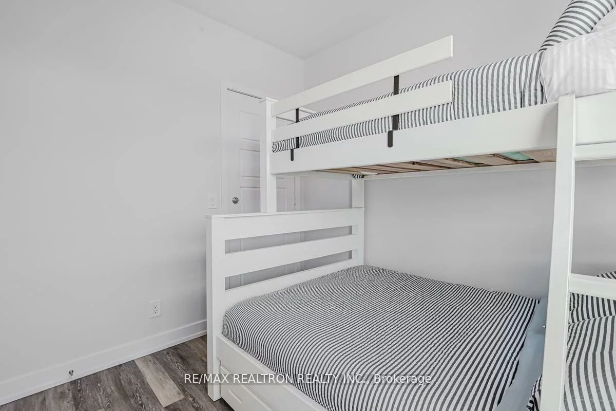 301, Sea Ray, Rural Innisfil, Innisfil