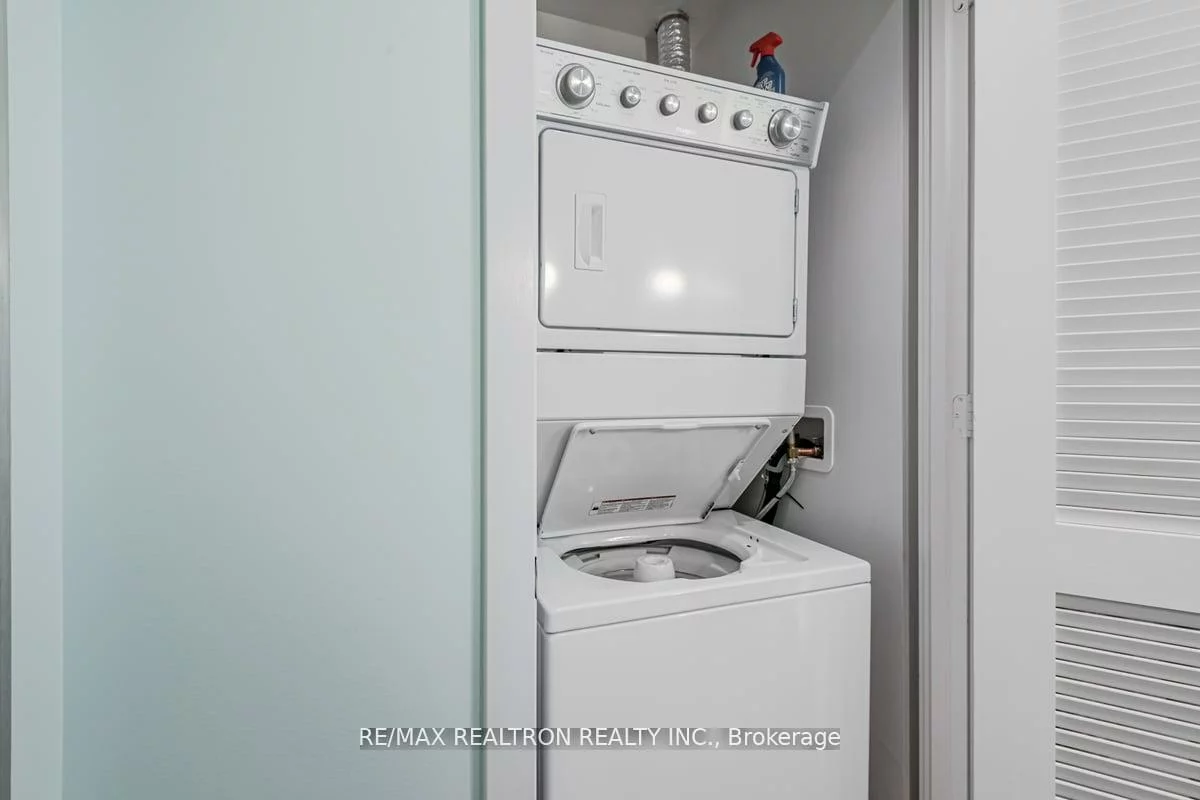 301, Sea Ray, Rural Innisfil, Innisfil