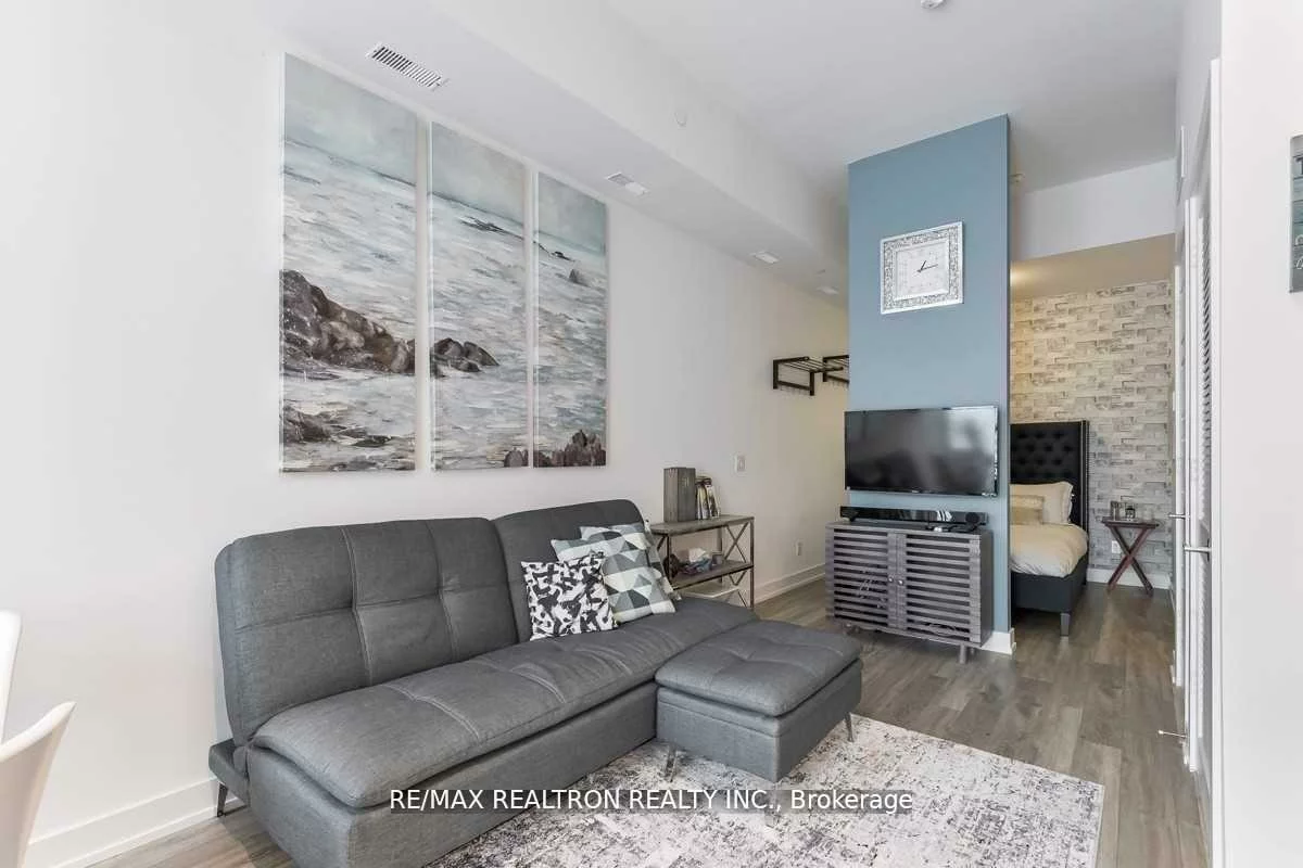 317, Broward, Rural Innisfil, Innisfil