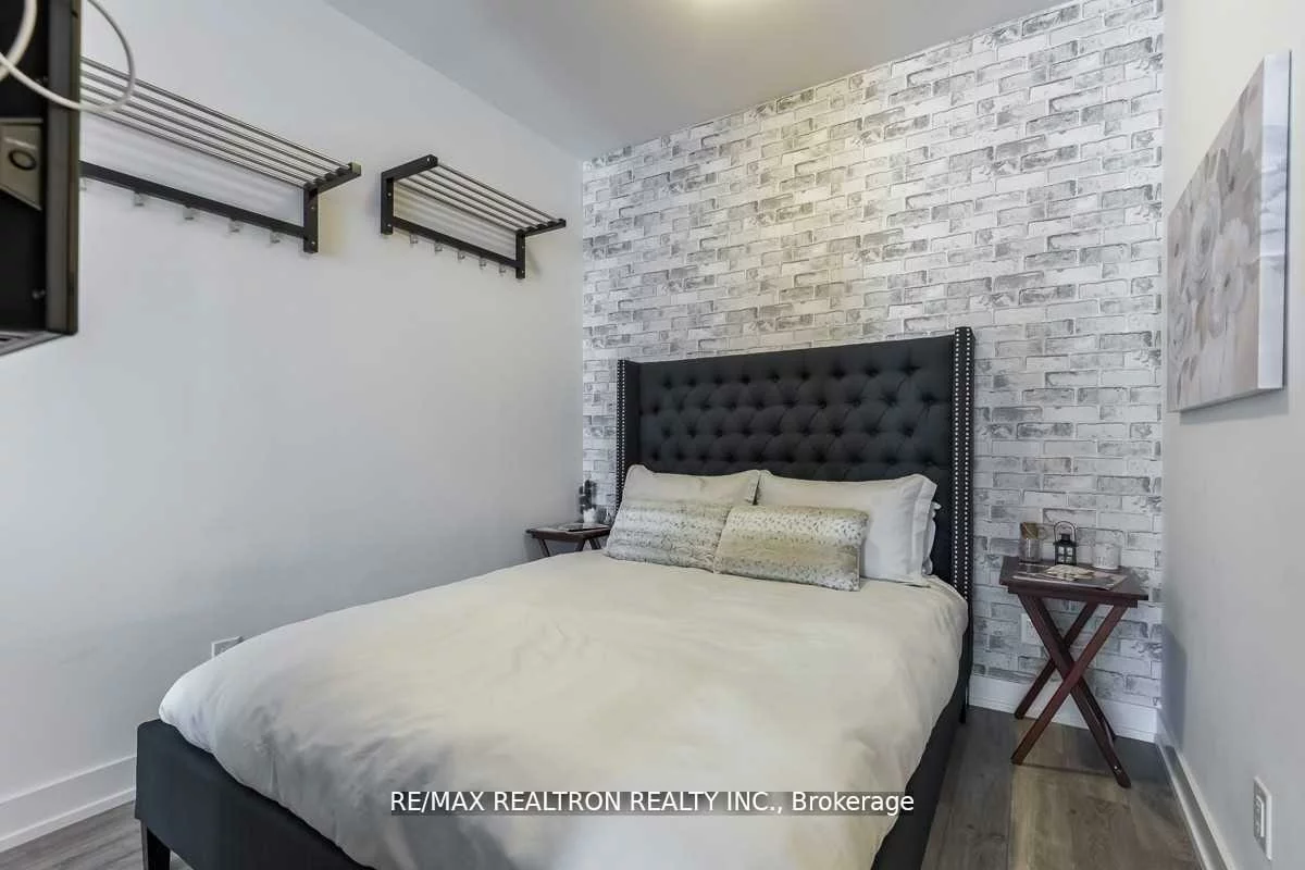 317, Broward, Rural Innisfil, Innisfil