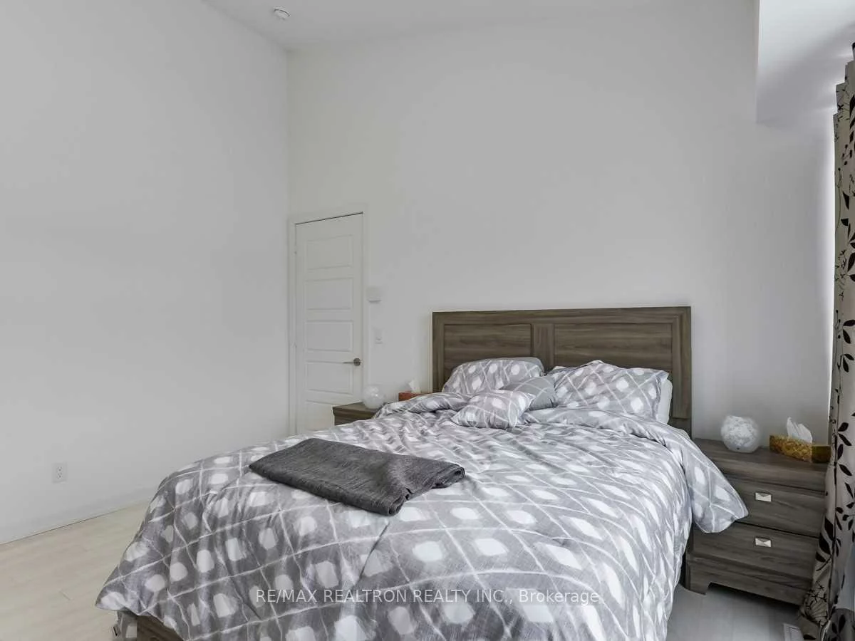 275, Broward, Rural Innisfil, Innisfil