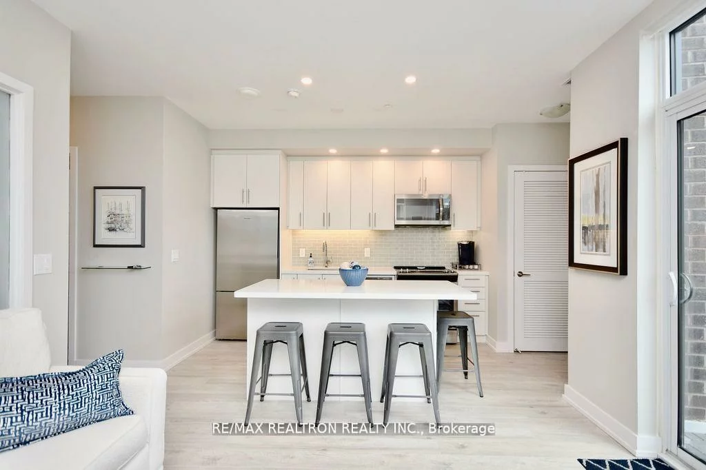 301, Sea Ray, Rural Innisfil, Innisfil