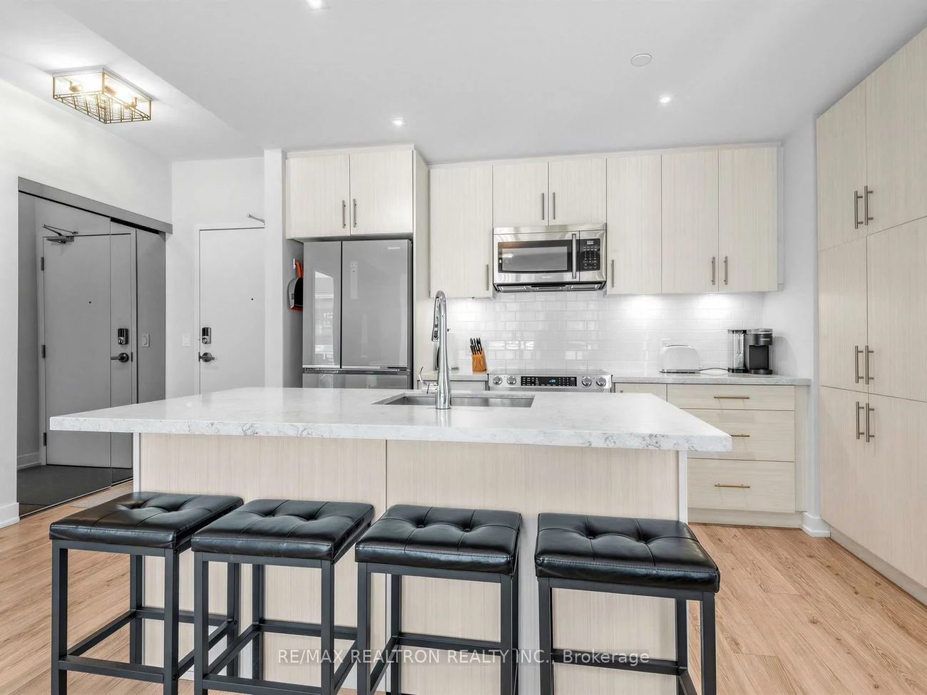 375, Sea Ray, Rural Innisfil, Innisfil