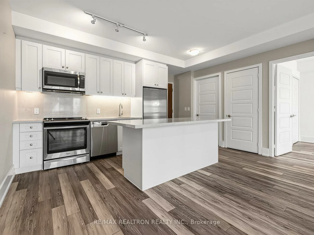 271, Sea Ray, Rural Innisfil, Innisfil