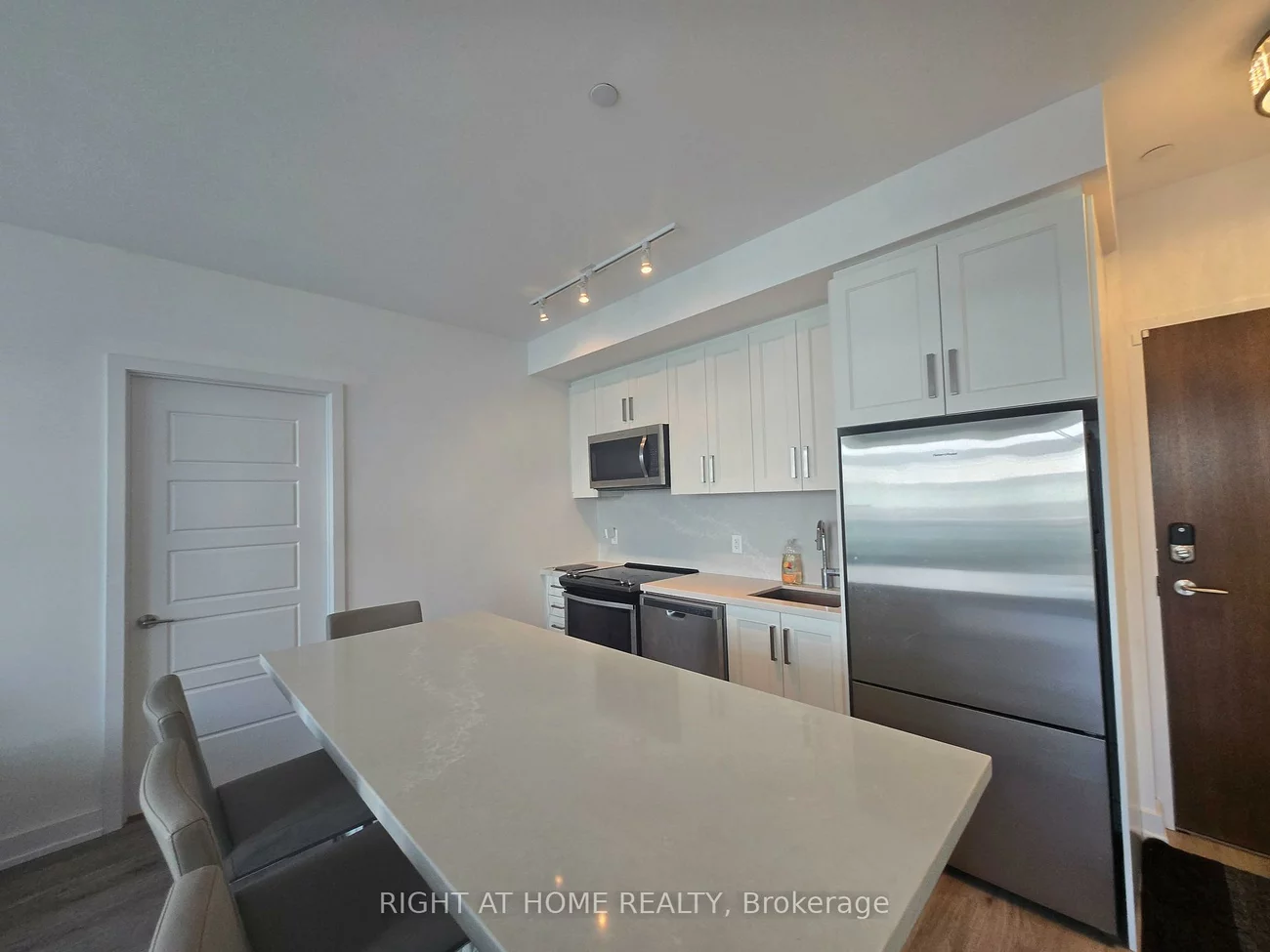 301, Sea Ray, Rural Innisfil, Innisfil