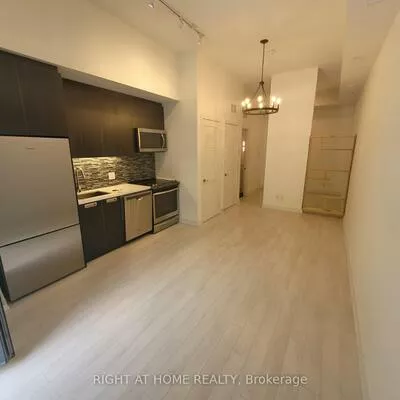 247, Broward, Rural Innisfil, Innisfil
