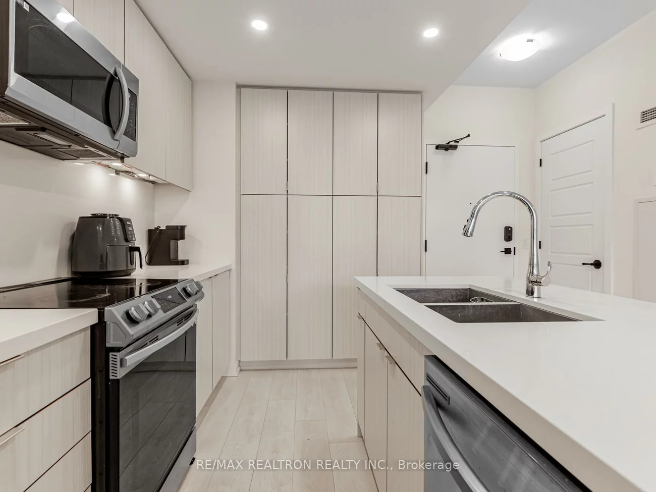 415, Sea Ray, Rural Innisfil, Innisfil