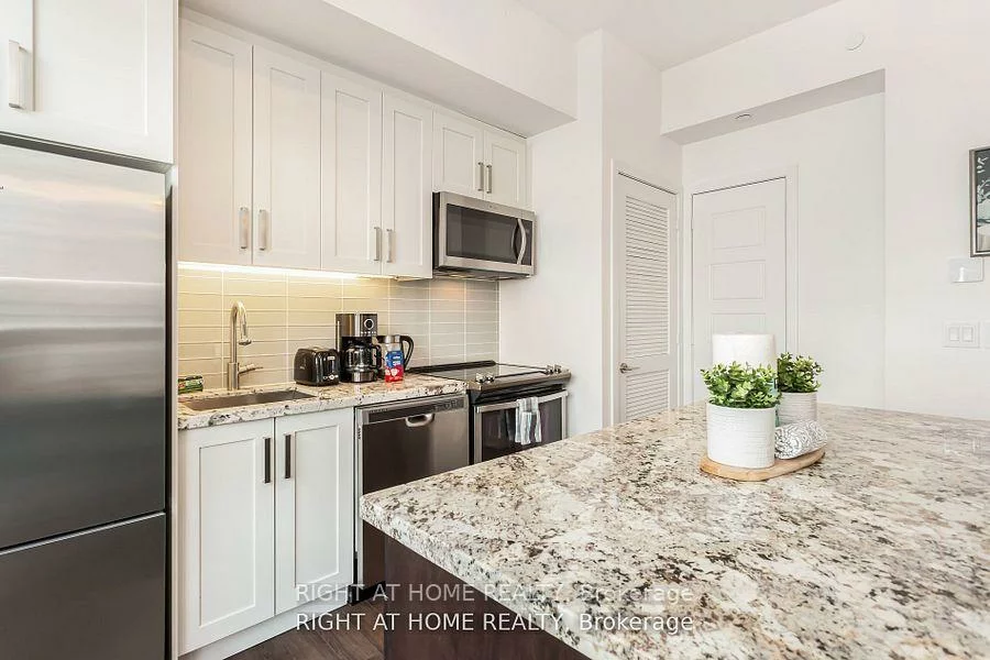 275, Broward, Rural Innisfil, Innisfil