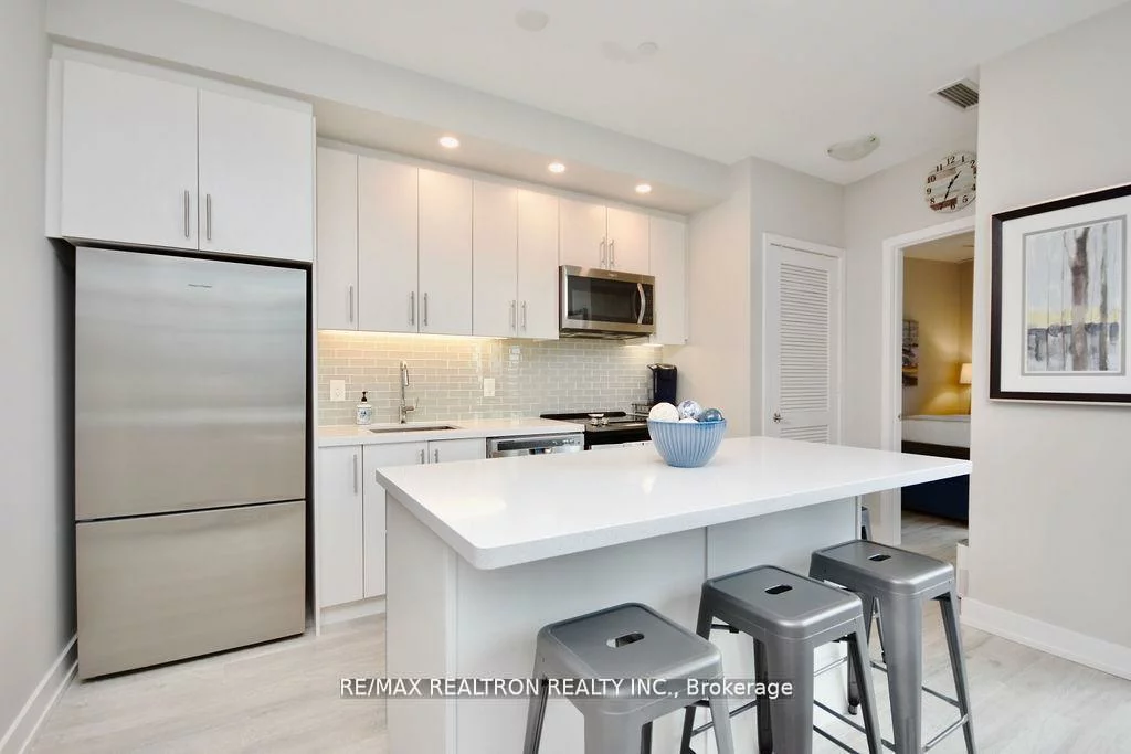 301, Sea Ray, Rural Innisfil, Innisfil