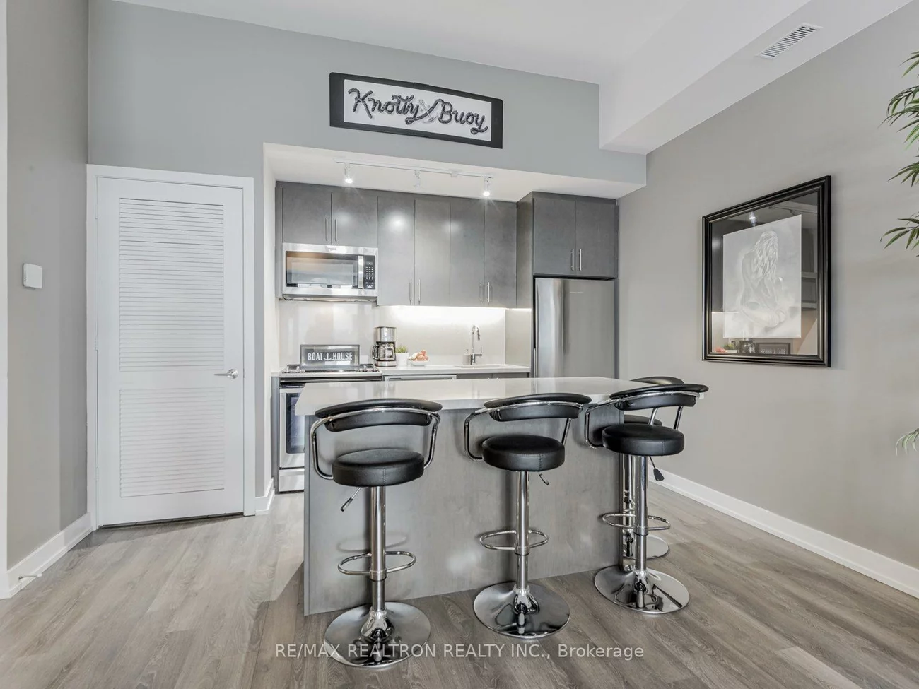 303, Broward, Rural Innisfil, Innisfil