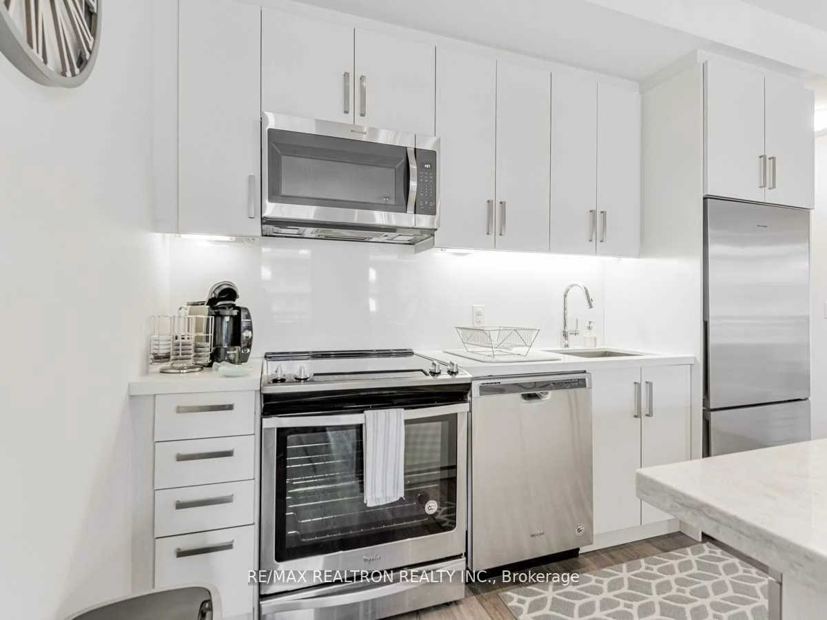 301, Sea Ray, Rural Innisfil, Innisfil