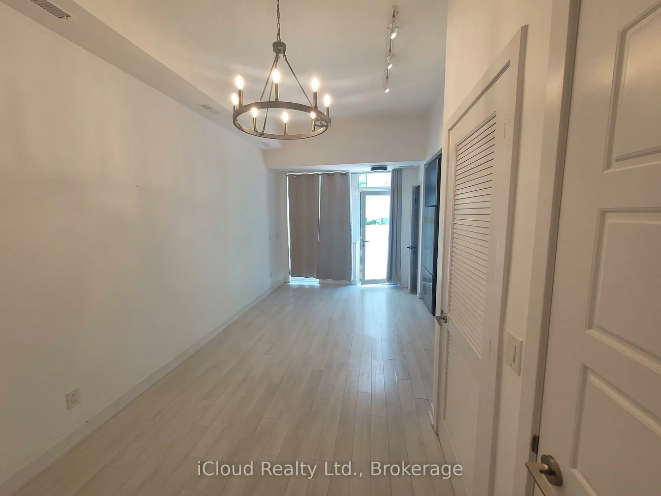 247, Broward, Rural Innisfil, Innisfil