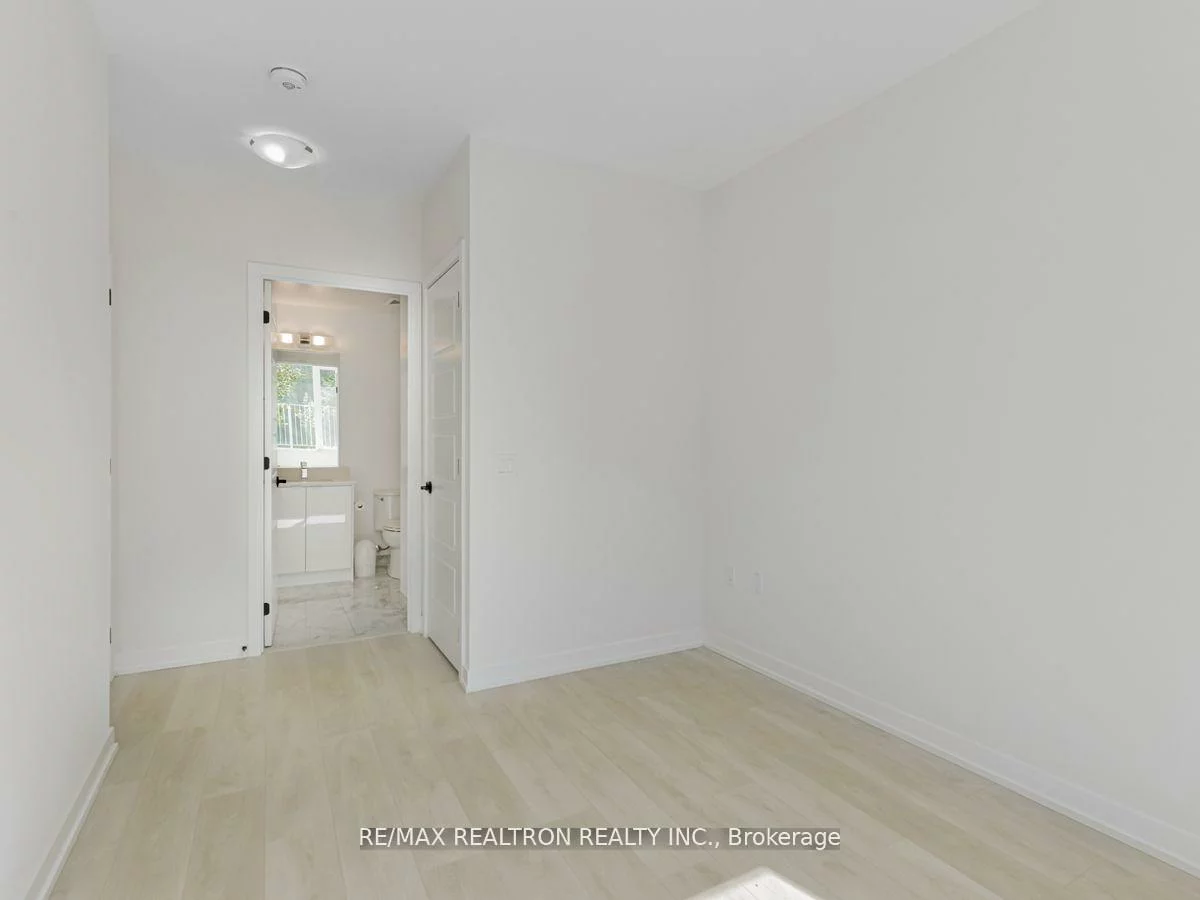 415, Sea Ray, Rural Innisfil, Innisfil