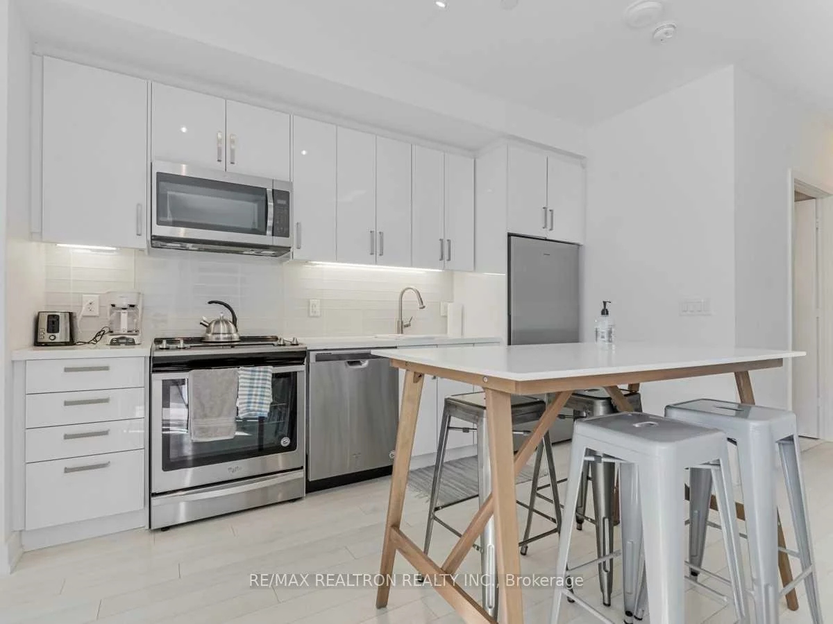 301, Sea Ray, Rural Innisfil, Innisfil