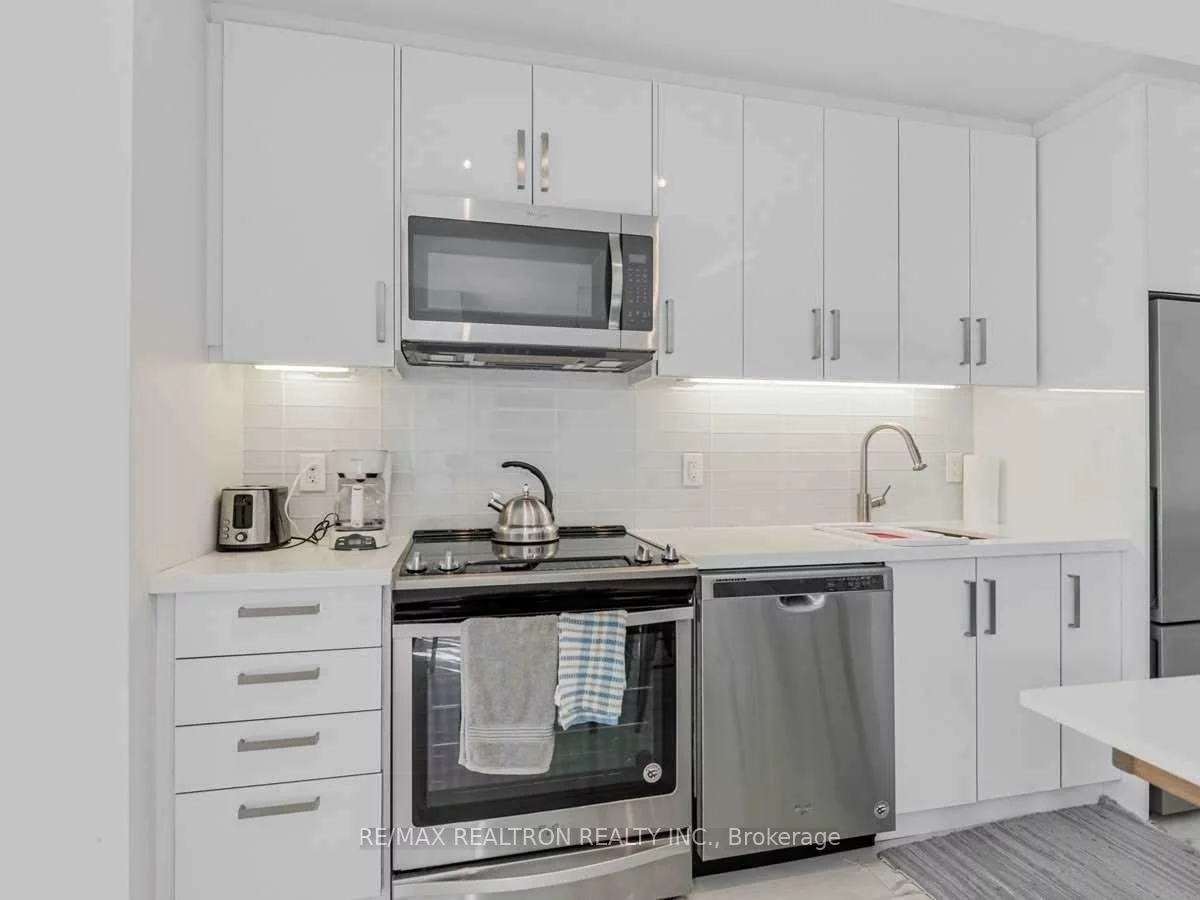 301, Sea Ray, Rural Innisfil, Innisfil