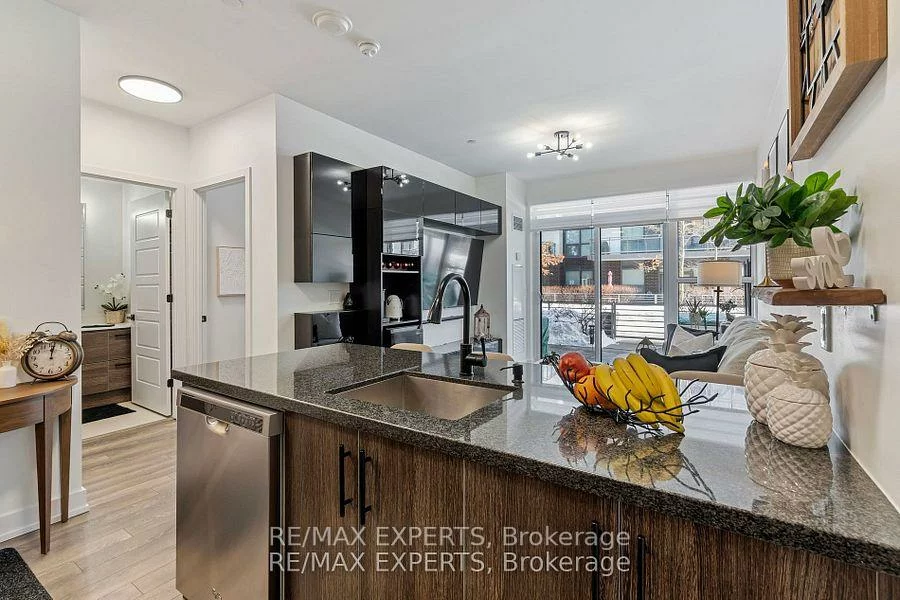 301, Sea Ray, Rural Innisfil, Innisfil