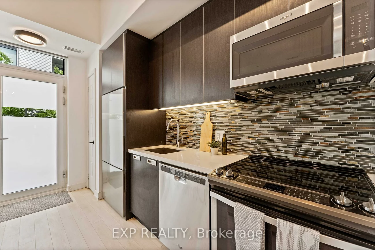 247, Broward, Rural Innisfil, Innisfil