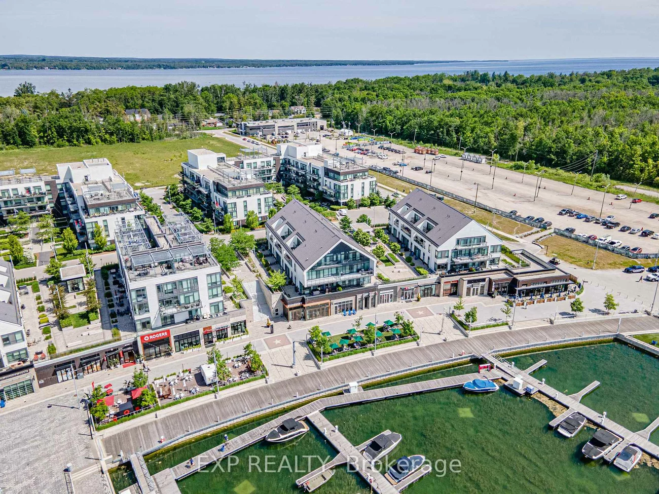 247, Broward, Rural Innisfil, Innisfil
