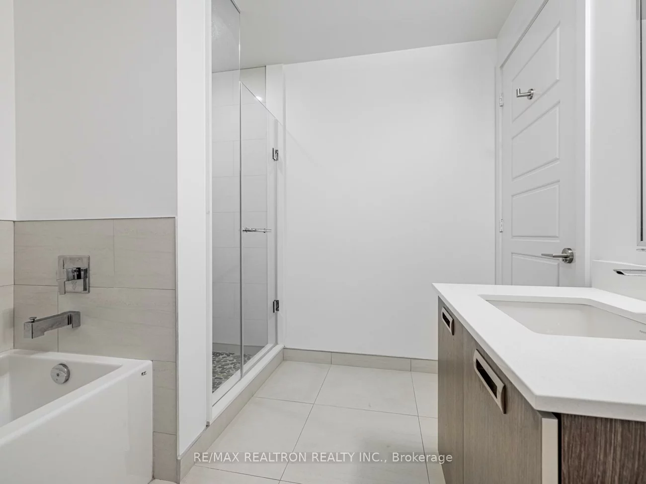 271, Sea Ray, Rural Innisfil, Innisfil