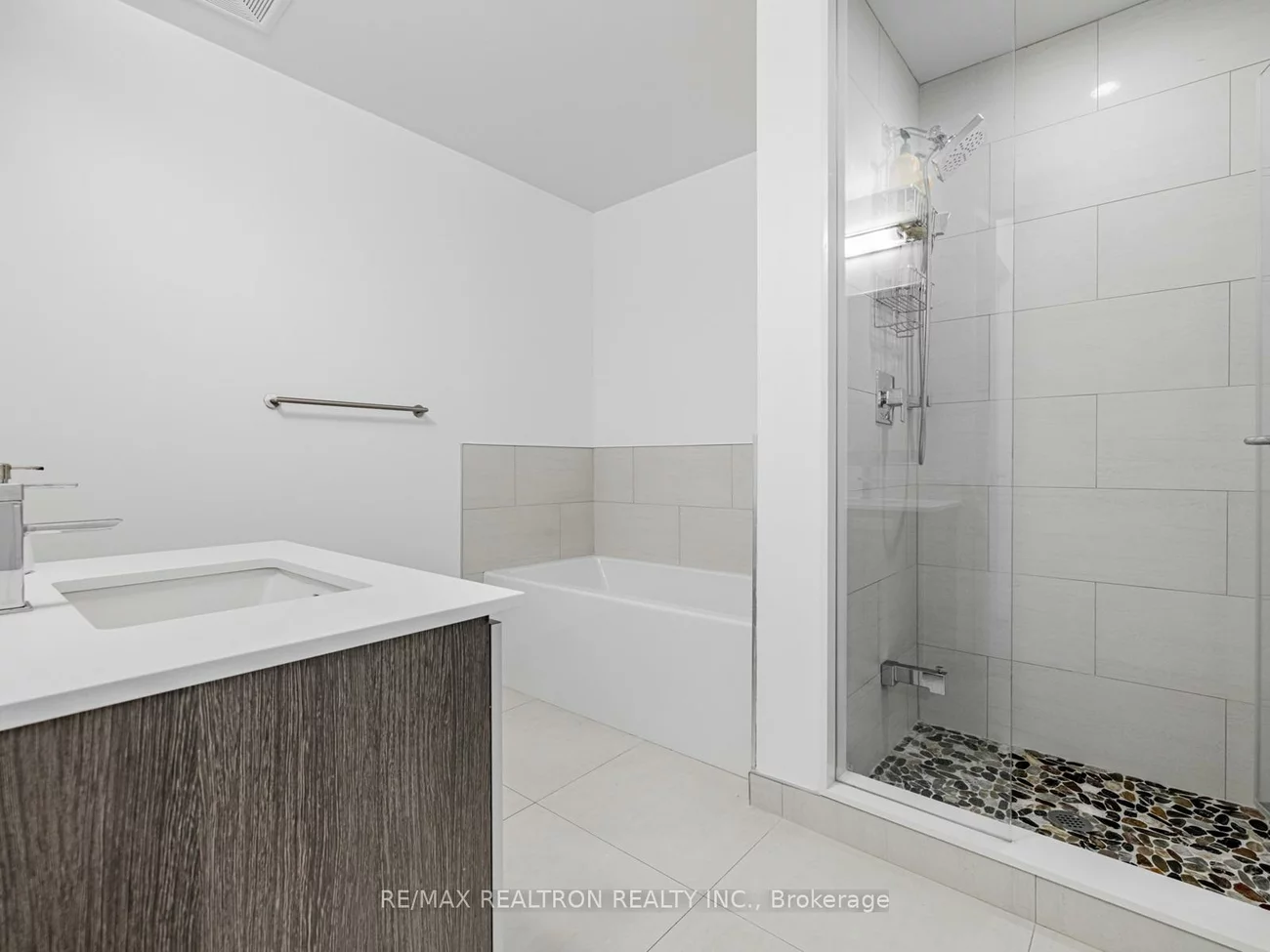 271, Sea Ray, Rural Innisfil, Innisfil